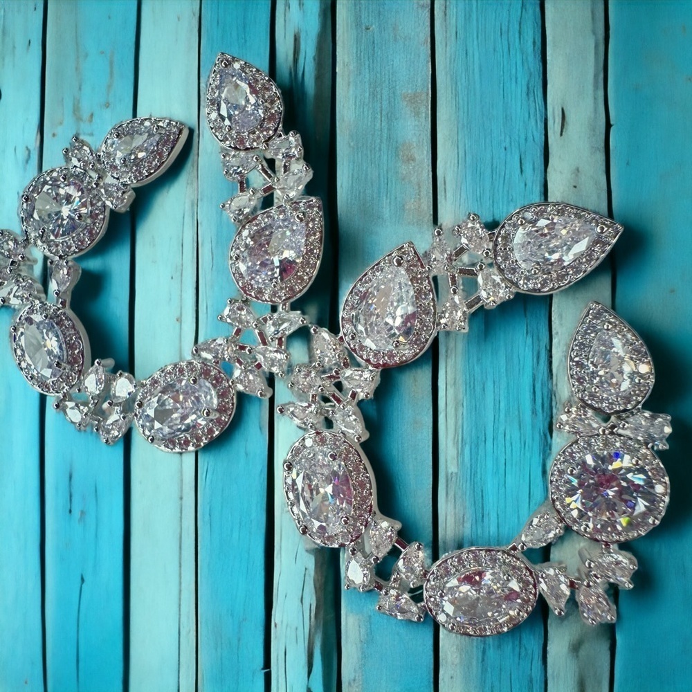 NEW Sparkling Front To Back Curved Crushed Ice Crystal Diamond Drop Earrings